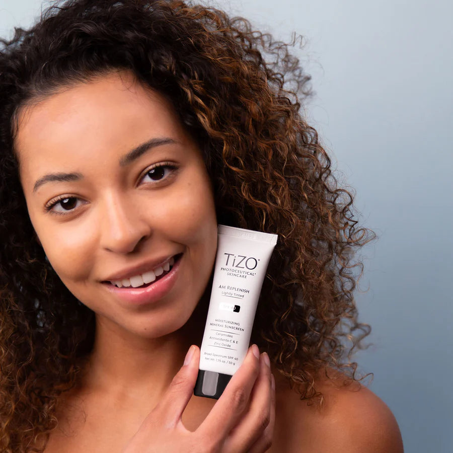 TIZO AM Replenish SPF 40 Lightly tinted