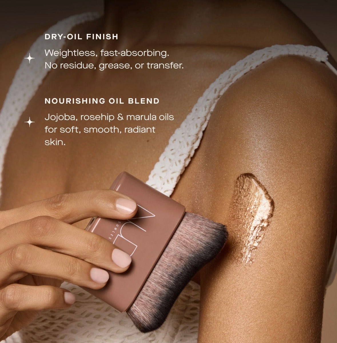 GlowGlacé Shimmer Body Oil